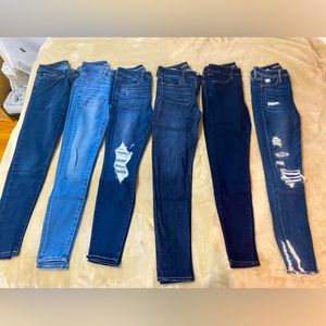 American Eagle women’s jeans - size 4. Being sold as a lot of 6 pairs.
